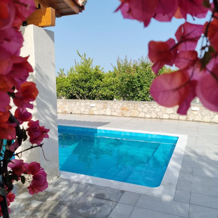 Villa Lianas Garden House Afando Esterno foto